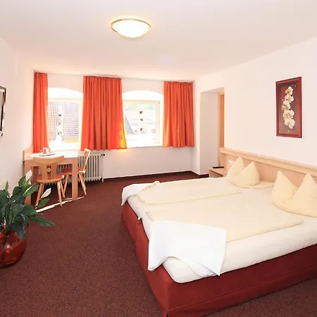 Roessle Guest house